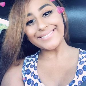 Meet your Posher, Daniela